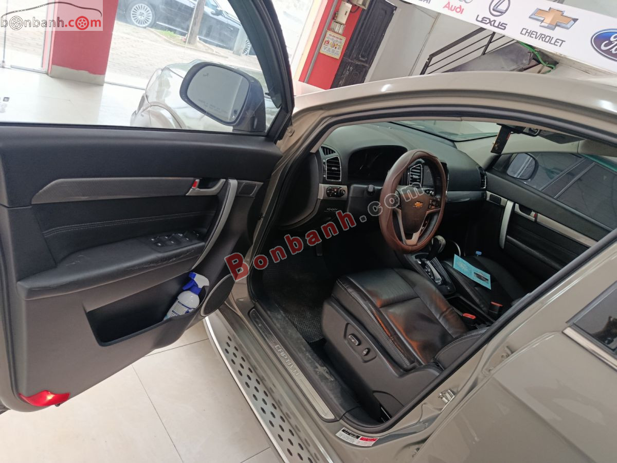 Bán ô tô Chevrolet Captiva Revv LTZ 2.4 AT - 2017 - xe cũ