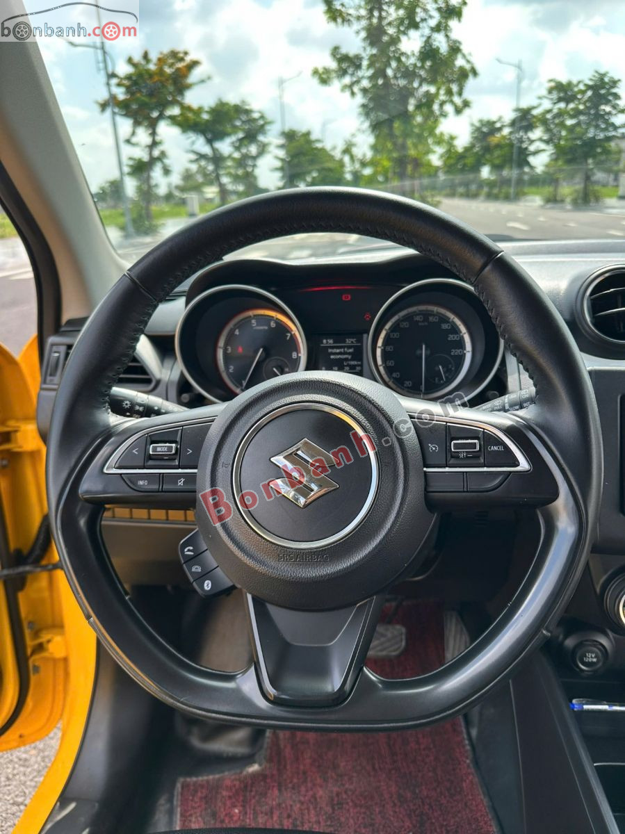 Bán ô tô Suzuki Swift GLX 1.2 AT - 2020 - xe cũ