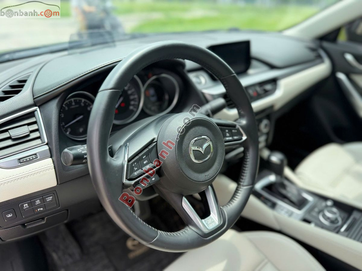 Bán ô tô Mazda 6 Premium 2.0 AT - 2019 - xe cũ