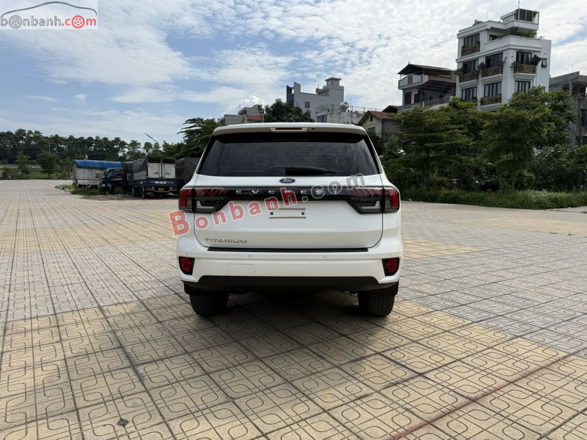 Bán ô tô Ford Everest Titanium Plus 2.0L 4x4 AT - 2025 - xe cũ