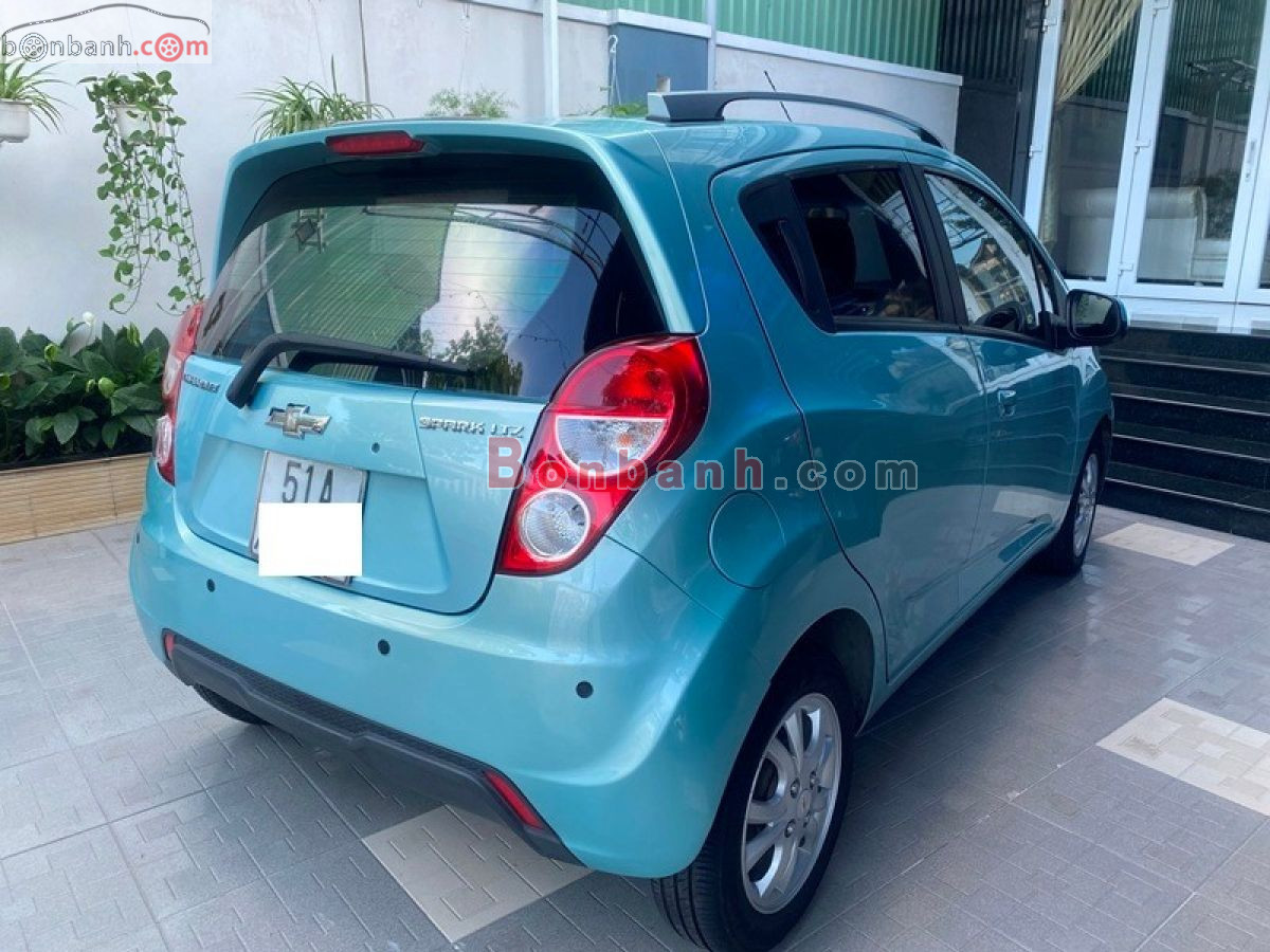 Bán ô tô Chevrolet Spark LTZ 1.0 AT - 2013 - xe cũ
