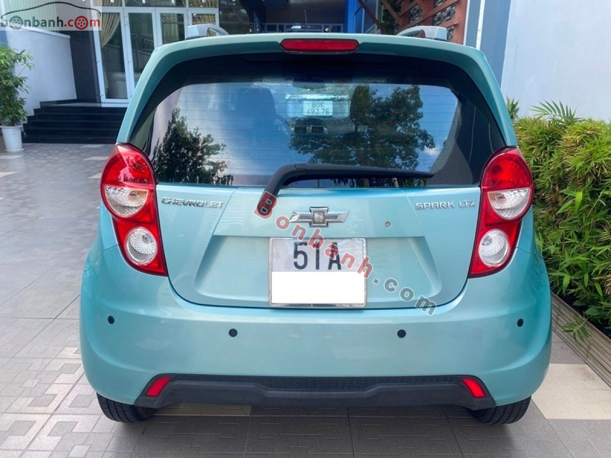 Bán ô tô Chevrolet Spark LTZ 1.0 AT - 2013 - xe cũ