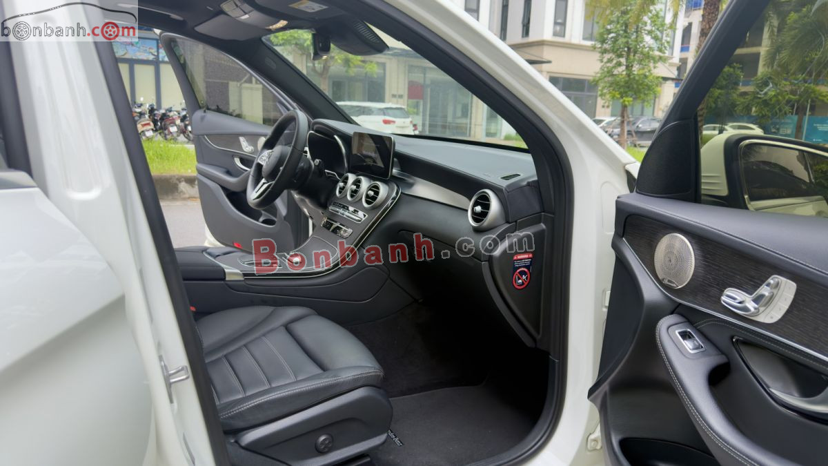 Bán ô tô Mercedes Benz GLC 300 4Matic - 2021 - xe cũ