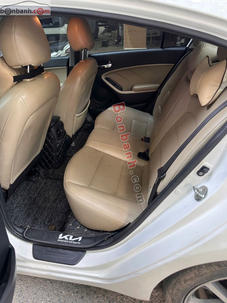 Bán ô tô Kia Cerato 1.6 AT - 2017 - xe cũ