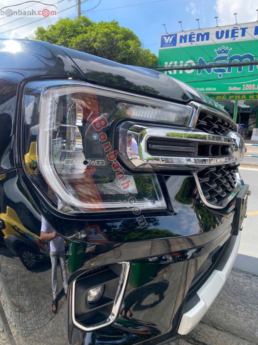 Bán ô tô Ford Everest Titanium 2.0L 4x2 AT - 2024 - xe cũ