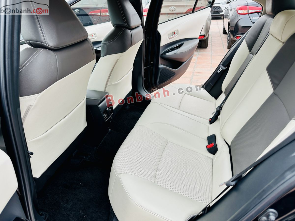 Bán ô tô Toyota Corolla altis 1.8V - 2022 - xe cũ