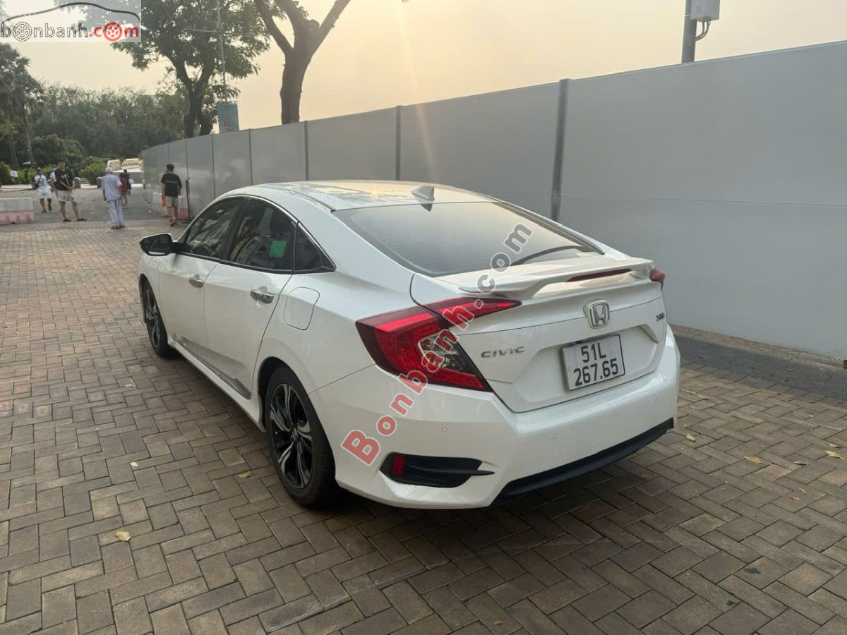 Bán ô tô Honda Civic 1.5L Vtec Turbo - 2016 - xe cũ