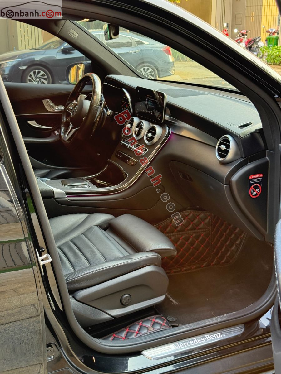 Bán ô tô Mercedes Benz GLC 300 4Matic - 2021 - xe cũ