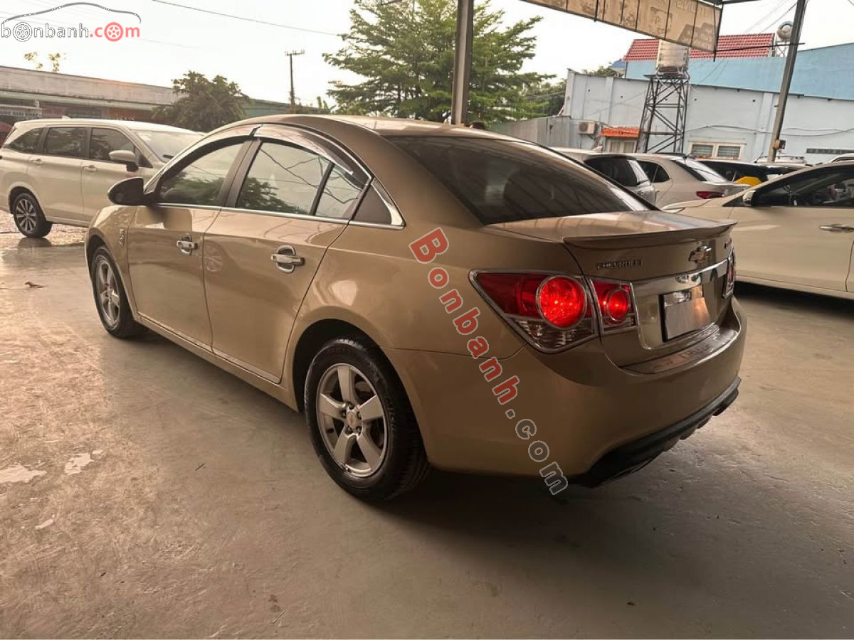 Bán ô tô Chevrolet Cruze LTZ 1.8 AT - 2010 - xe cũ