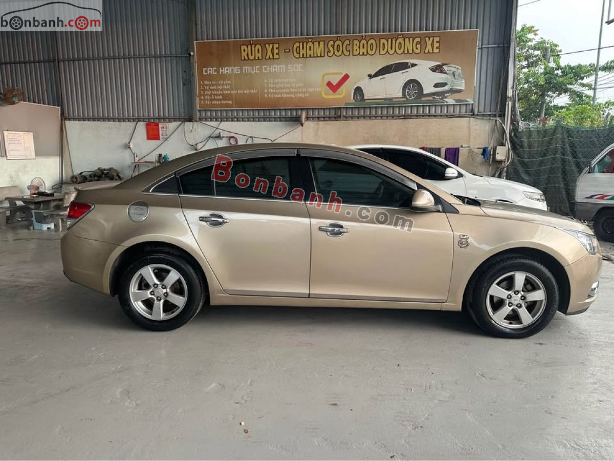 Bán ô tô Chevrolet Cruze LTZ 1.8 AT - 2010 - xe cũ