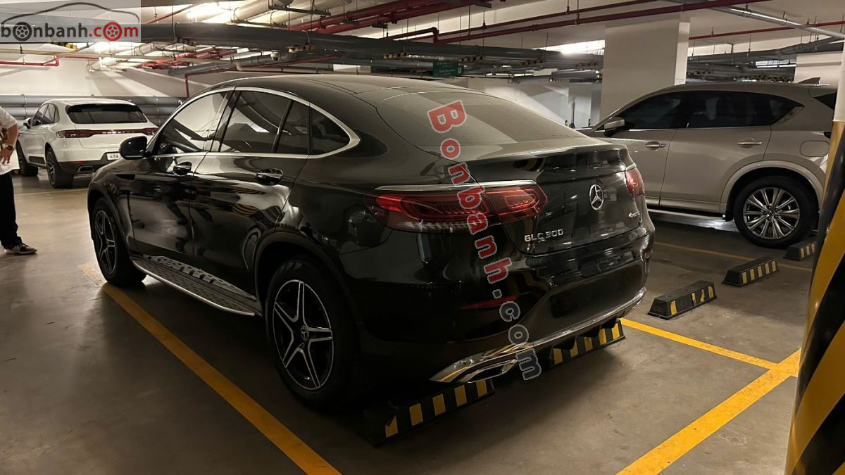 Bán ô tô Mercedes Benz GLC 300 4Matic Coupe - 2021 - xe cũ