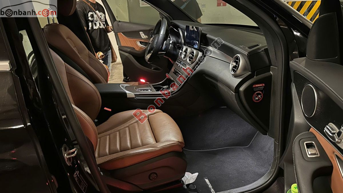 Bán ô tô Mercedes Benz GLC 300 4Matic Coupe - 2021 - xe cũ