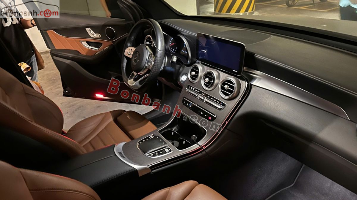 Bán ô tô Mercedes Benz GLC 300 4Matic Coupe - 2021 - xe cũ