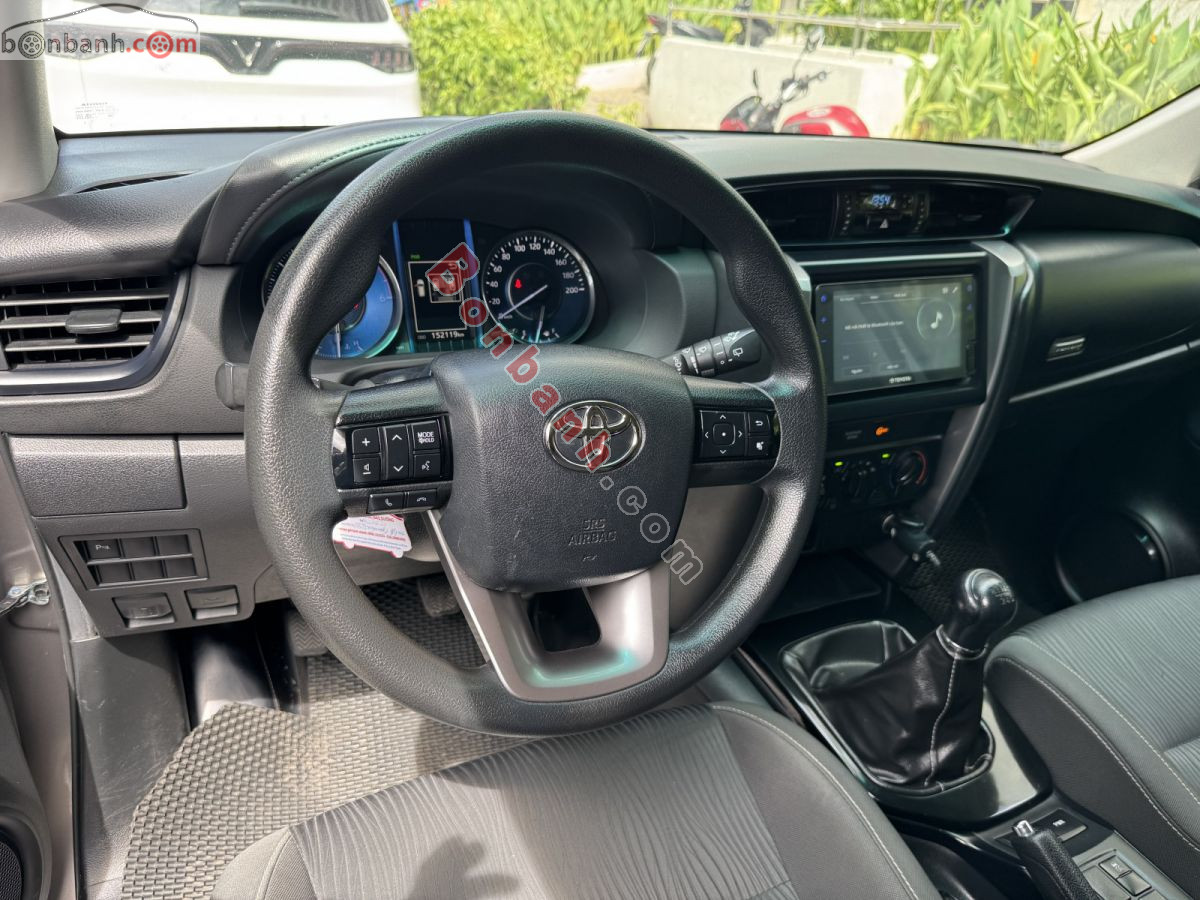 Bán ô tô Toyota Fortuner 2.4L 4x2 MT - 2022 - xe cũ