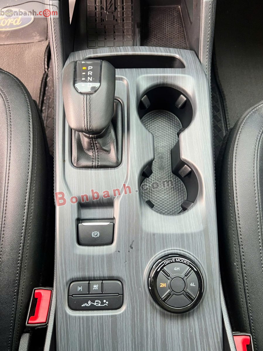 Bán ô tô Ford Everest Titanium Plus 2.0L 4x4 AT - 2025 - xe cũ