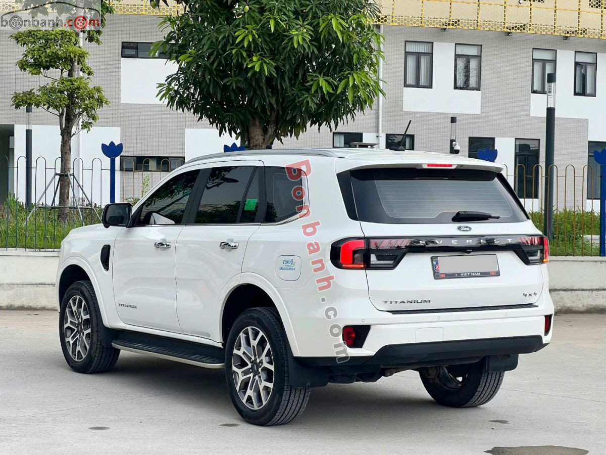 Bán ô tô Ford Everest Titanium Plus 2.0L 4x4 AT - 2025 - xe cũ