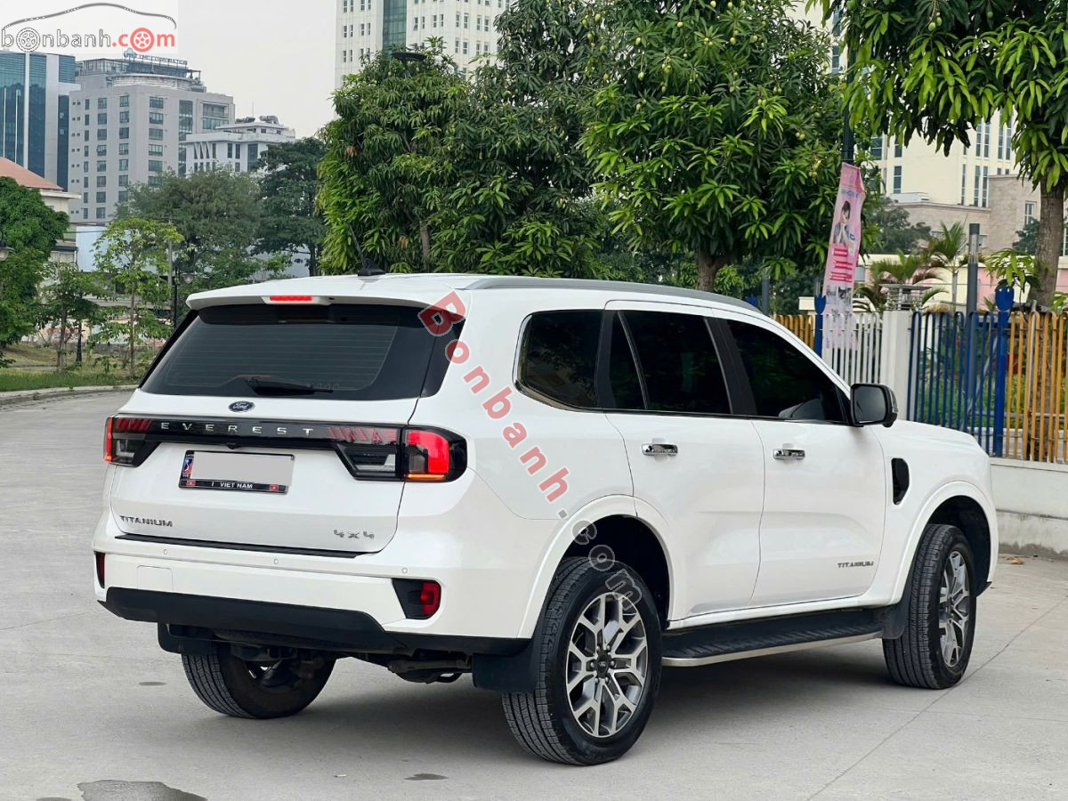 Bán ô tô Ford Everest Titanium Plus 2.0L 4x4 AT - 2025 - xe cũ