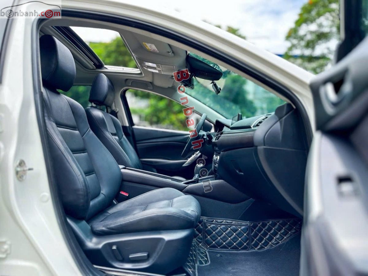 Bán ô tô Mazda 6 Premium 2.0 AT - 2021 - xe cũ