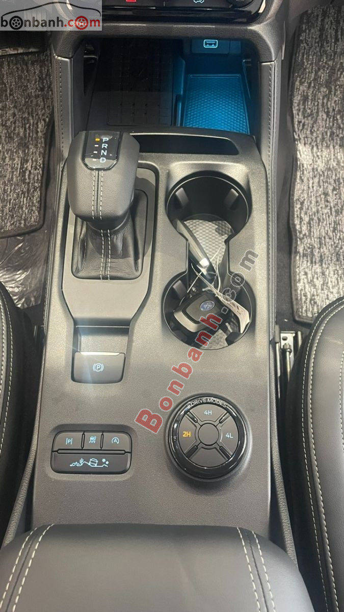 Bán ô tô Ford Everest Platinum+ 2.3L 4x4 AT - 2026 - xe mới