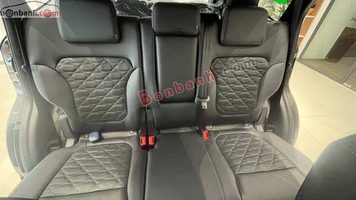 Bán ô tô Ford Everest Platinum+ 2.3L 4x4 AT - 2026 - xe mới