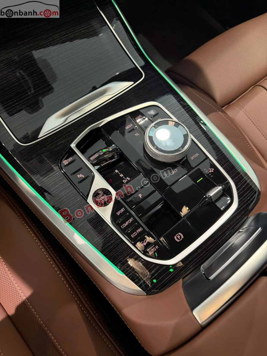 Bán ô tô BMW X7 xDrive40i M Sport - 2026 - xe mới