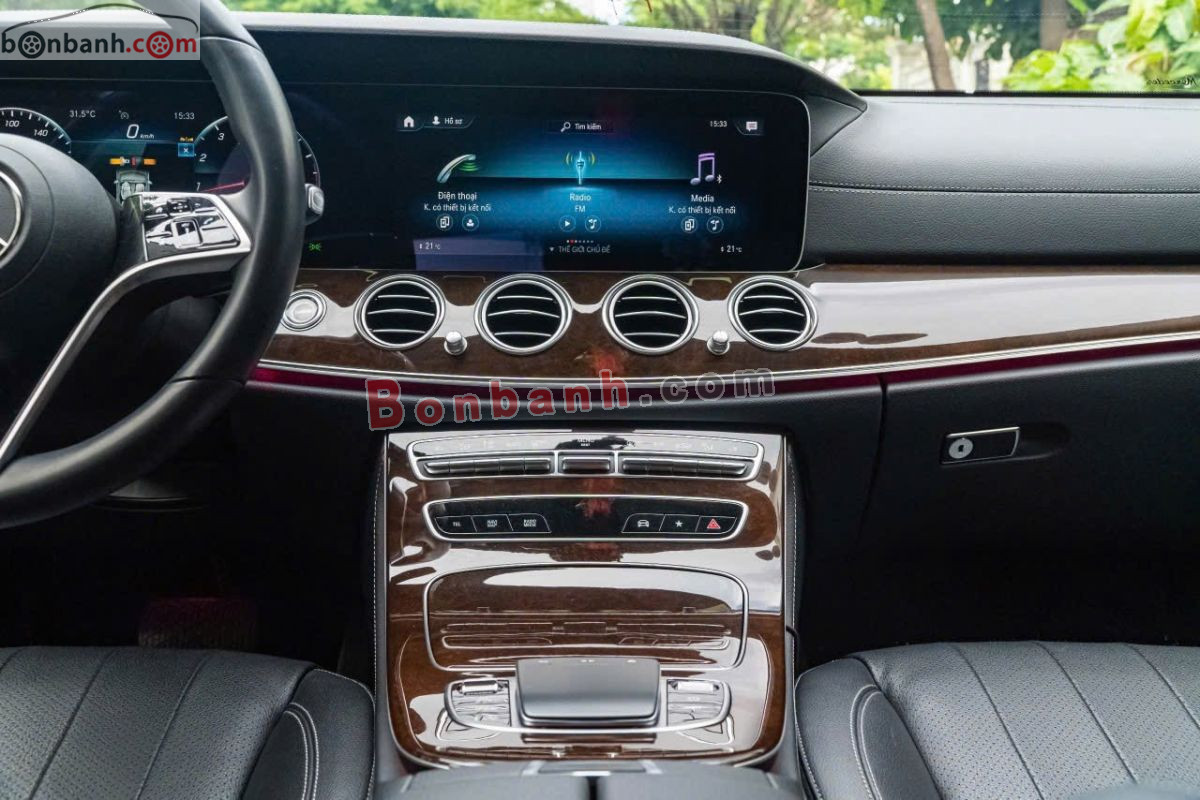 Bán ô tô Mercedes Benz E class E200 Exclusive - 2022 - xe cũ