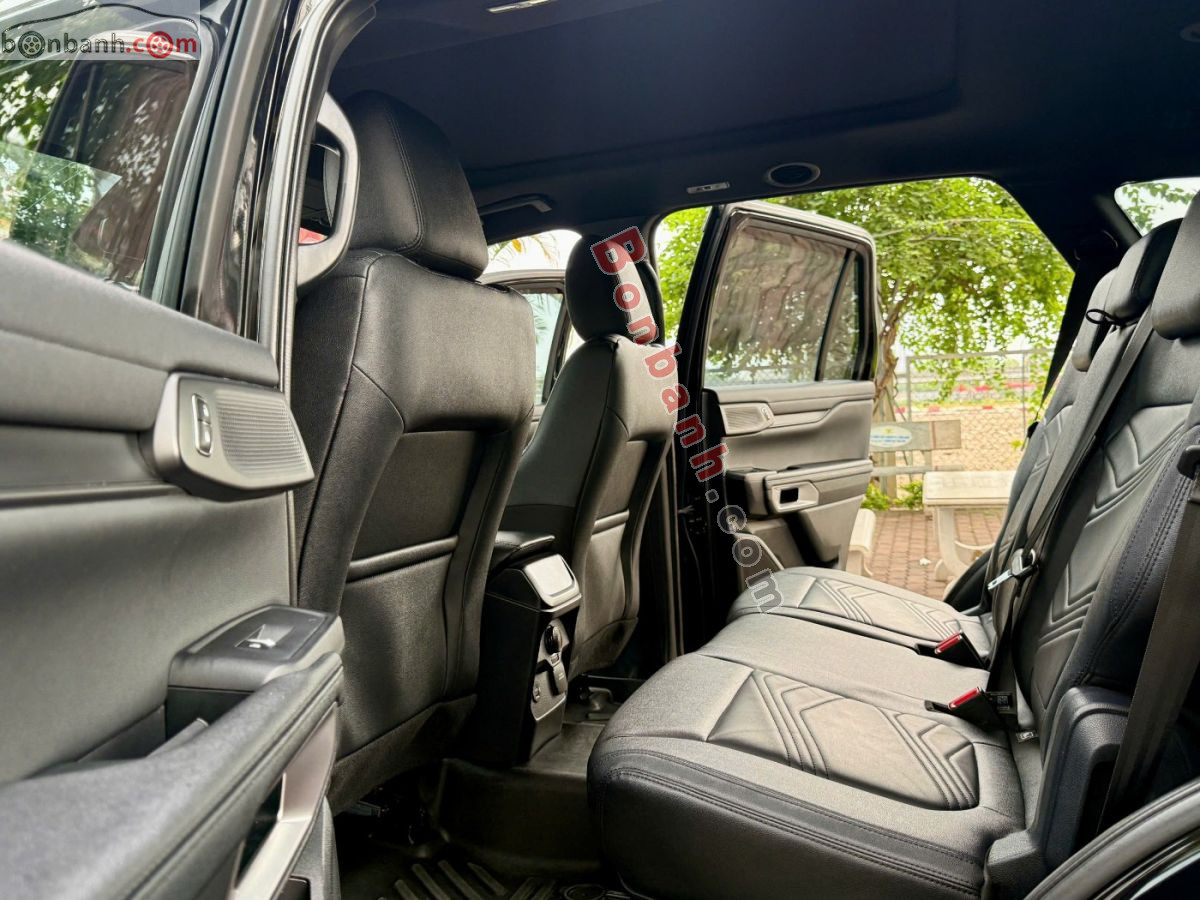 Bán ô tô Ford Everest Titanium 2.0L 4x2 AT - 2022 - xe cũ