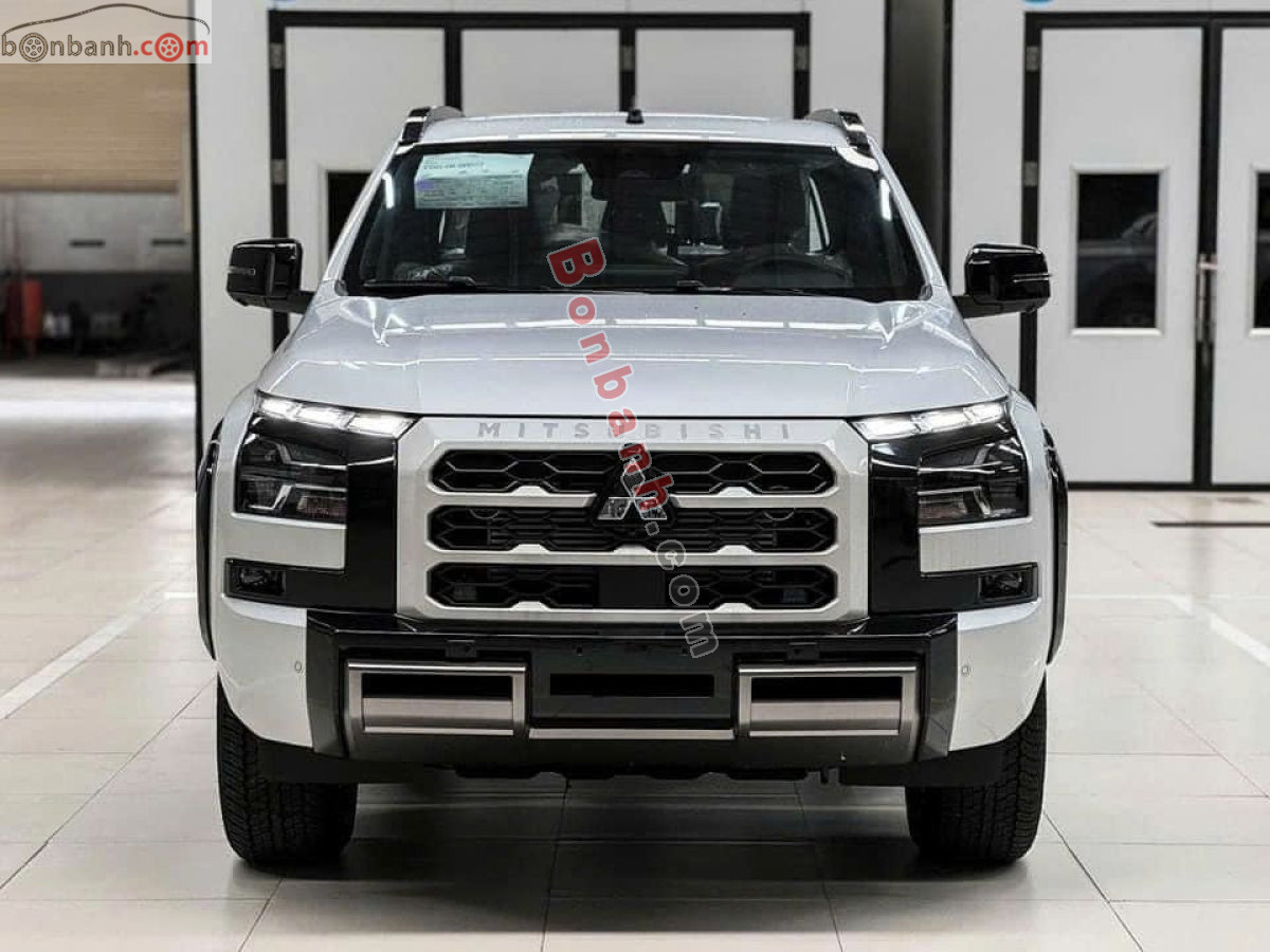 Bán ô tô Mitsubishi Triton Athlete 4WD AT - 2025 - xe mới