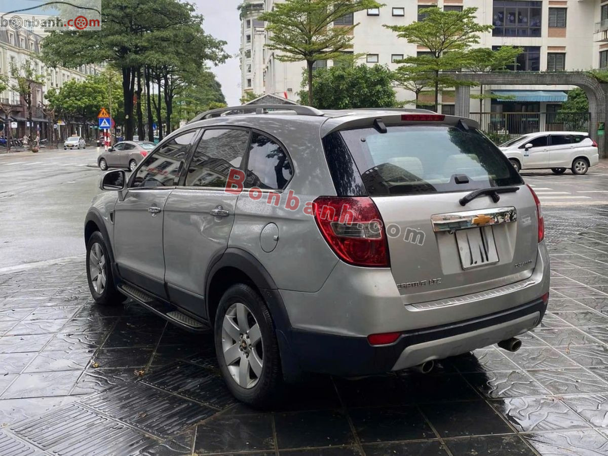 Bán ô tô Chevrolet Captiva LTZ Maxx 2.4 AT - 2010 - xe cũ