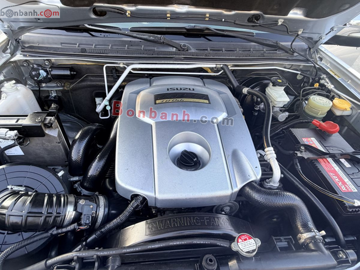 Bán ô tô Isuzu Dmax LS 3.0 4x2 MT - 2011 - xe cũ