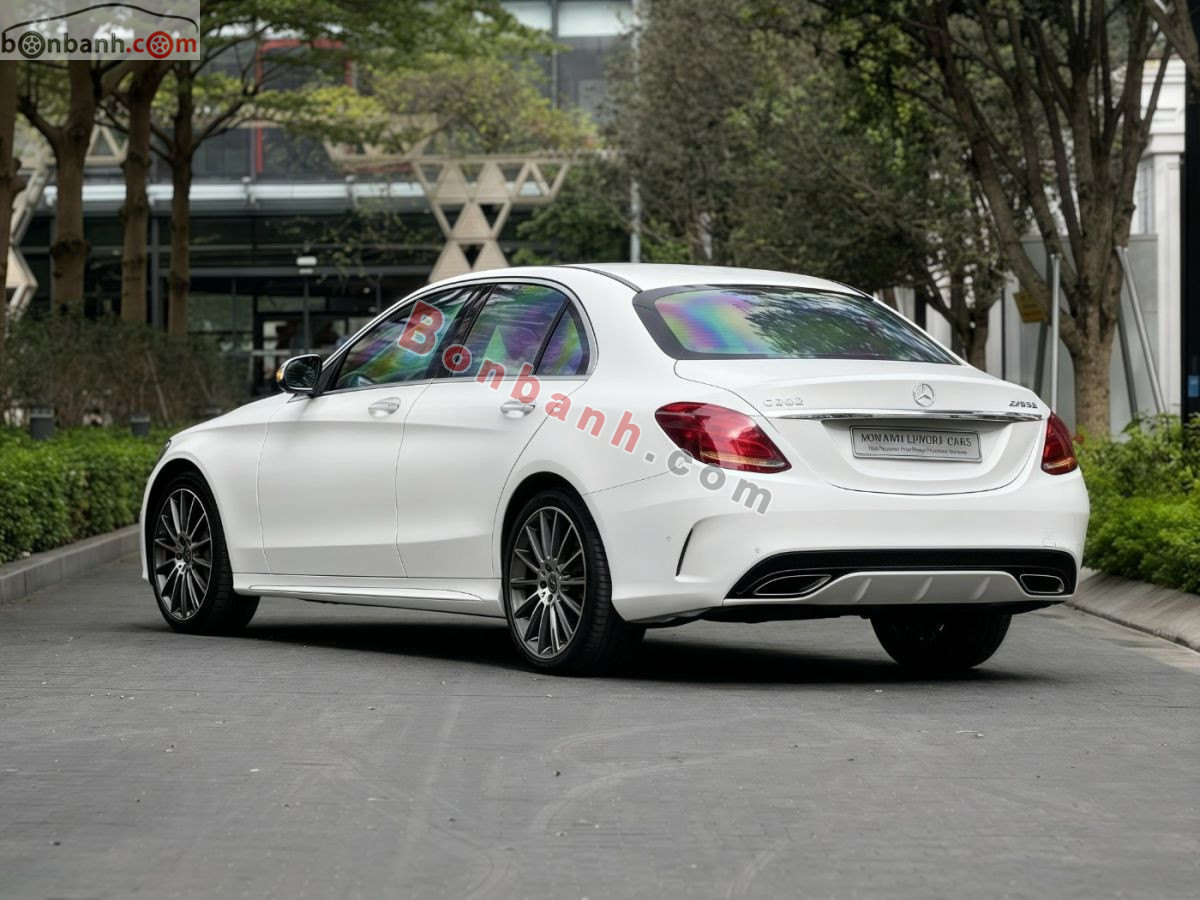 Bán ô tô Mercedes Benz C class C300 AMG - 2017 - xe cũ
