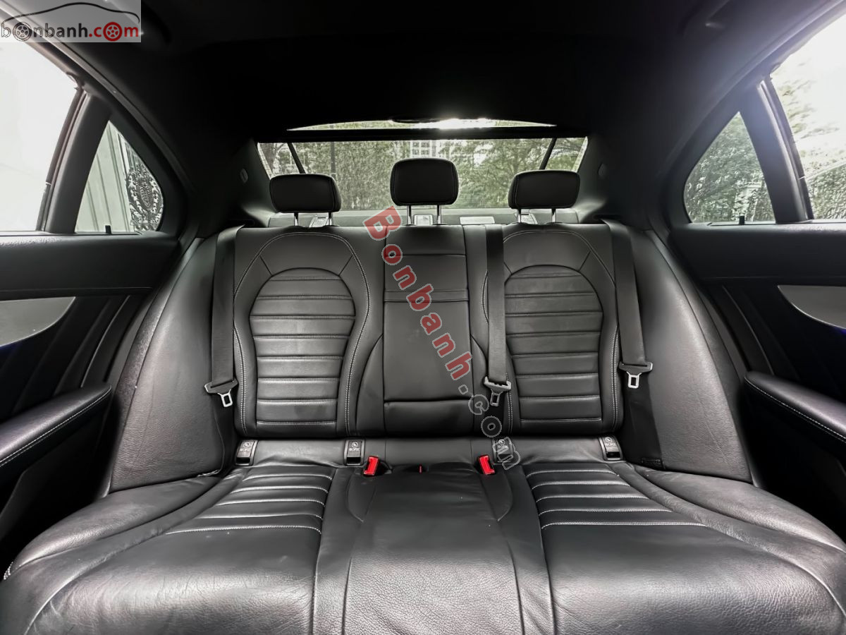 Bán ô tô Mercedes Benz C class C300 AMG - 2017 - xe cũ