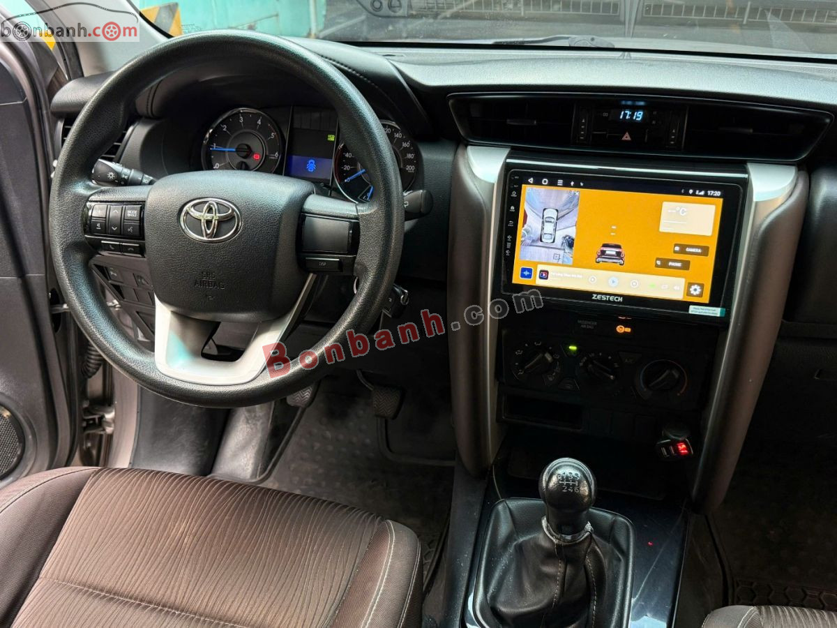 Bán ô tô Toyota Fortuner 2.4G 4x2 MT - 2020 - xe cũ