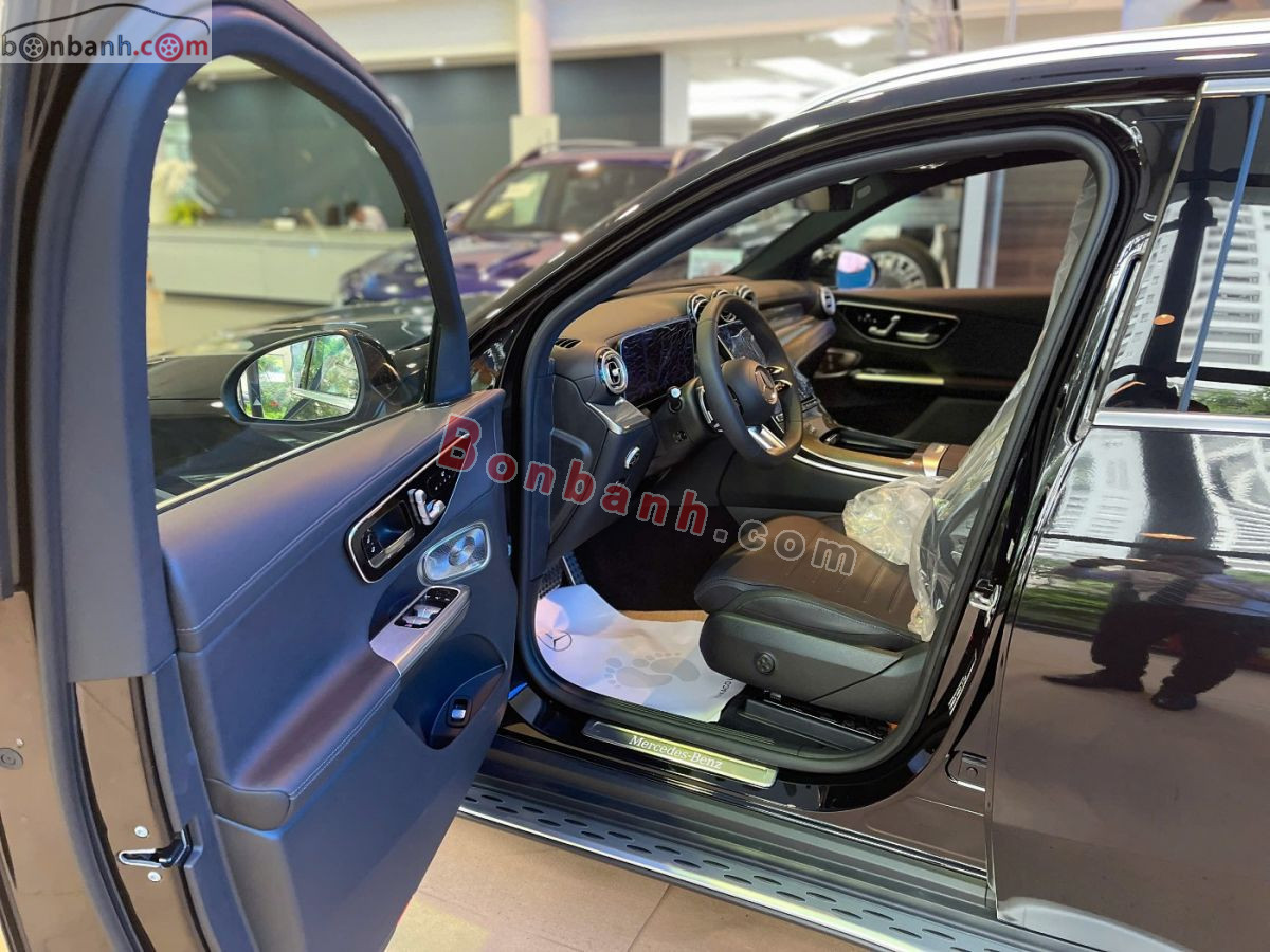 Bán ô tô Mercedes Benz GLC 300 4Matic - 2025 - xe mới