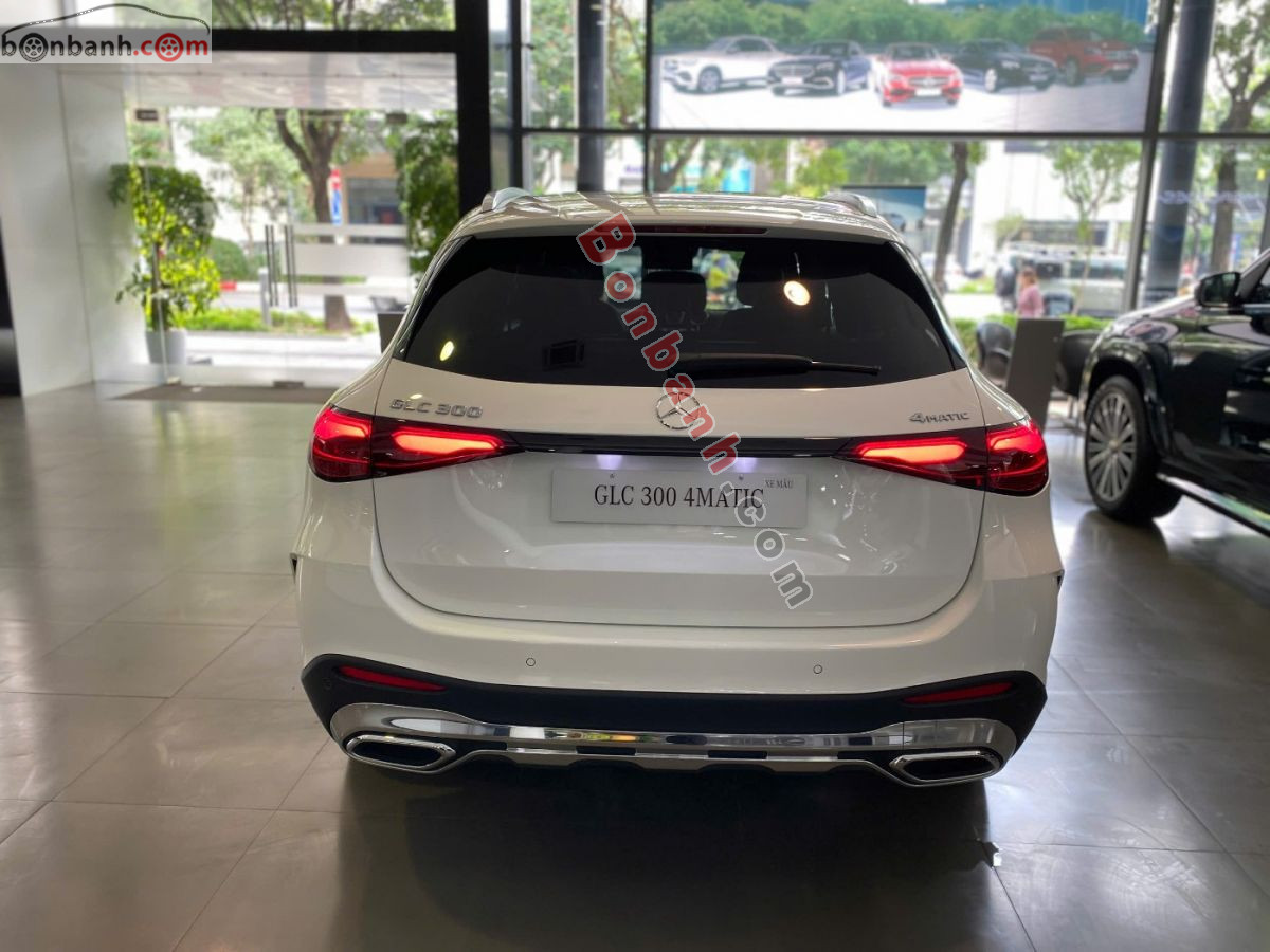 Bán ô tô Mercedes Benz GLC 300 4Matic - 2025 - xe mới