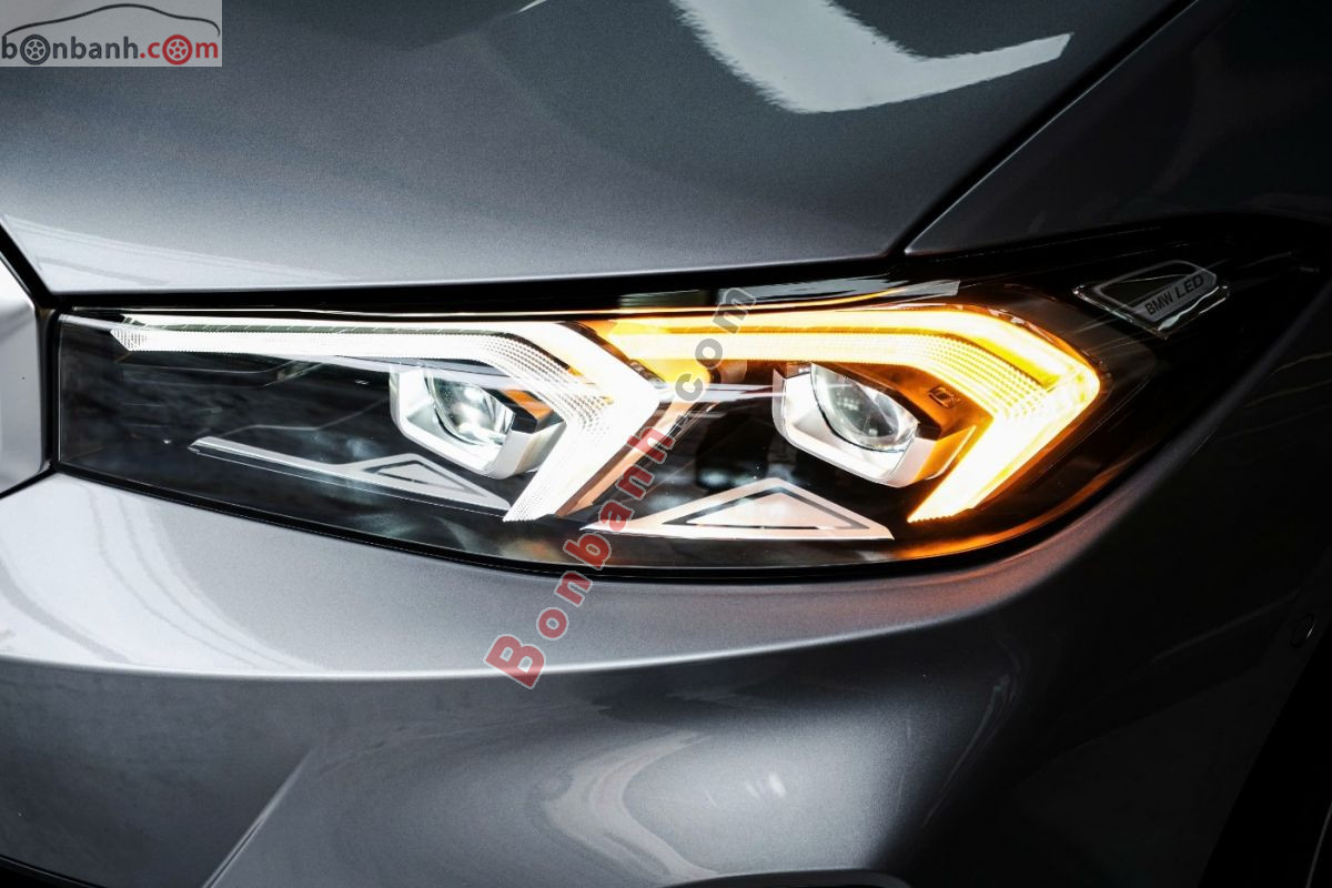 Bán ô tô BMW 3 Series 320i Sport Line - 2024 - xe cũ