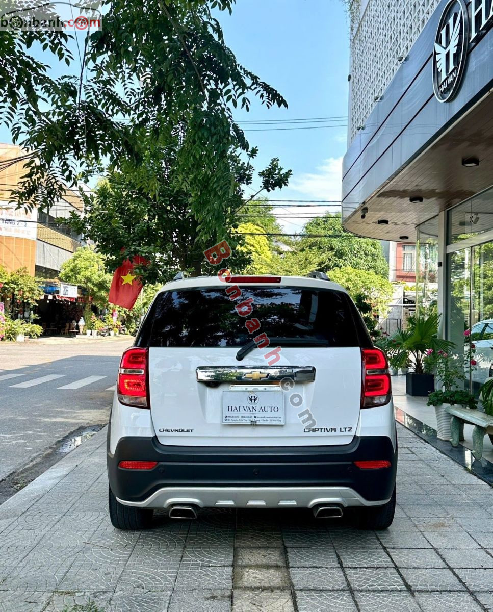 Bán ô tô Chevrolet Captiva LTZ 2.4 AT - 2016 - xe cũ