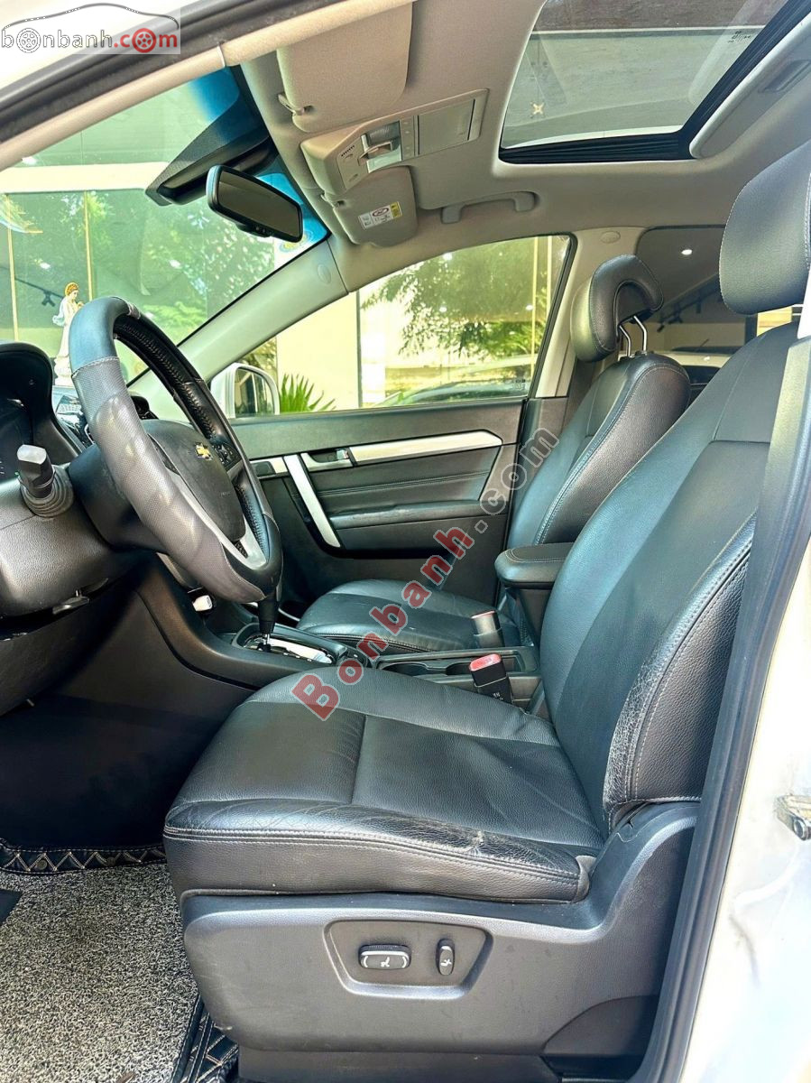 Bán ô tô Chevrolet Captiva LTZ 2.4 AT - 2016 - xe cũ