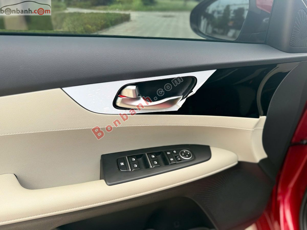 Bán ô tô Kia K3 Luxury 1.6 AT - 2025 - xe cũ