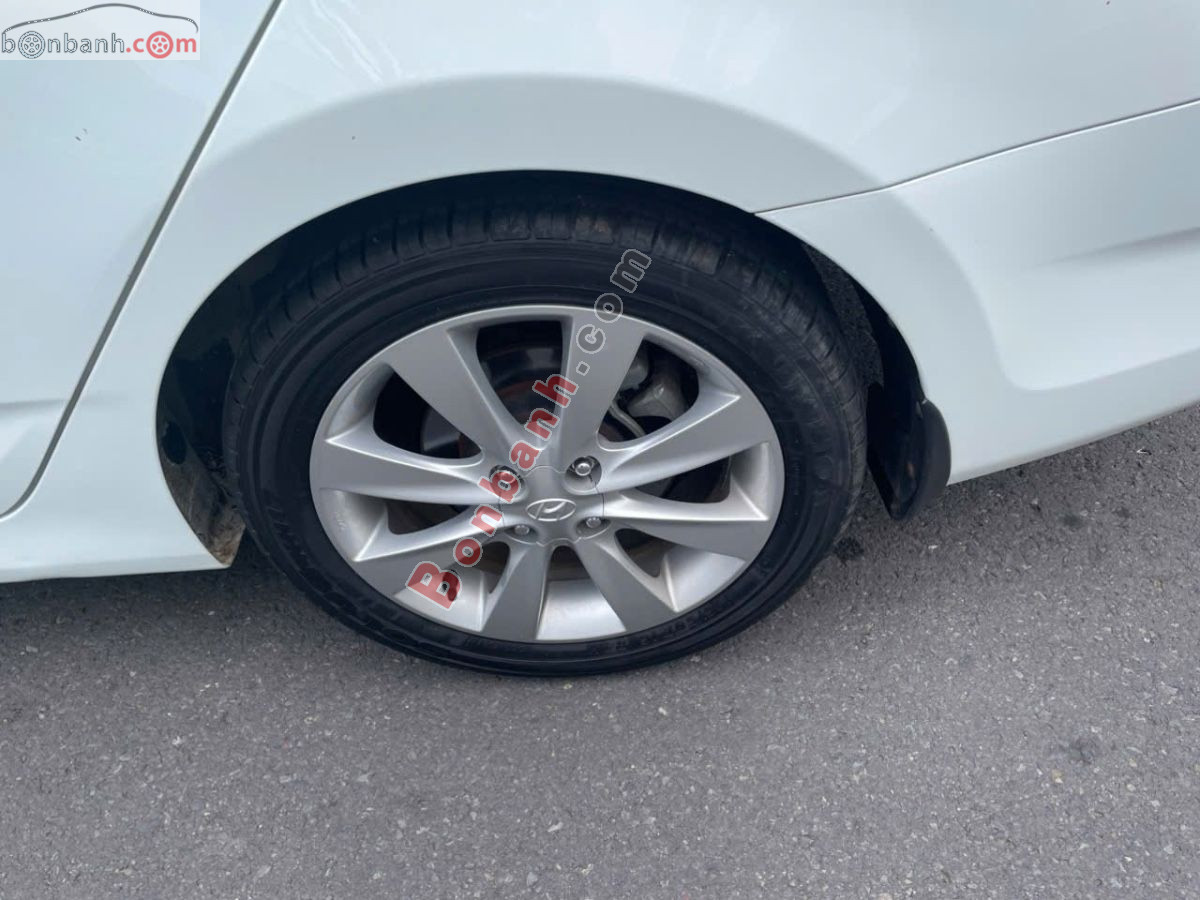 Bán ô tô Hyundai Accent 1.4 AT - 2012 - xe cũ