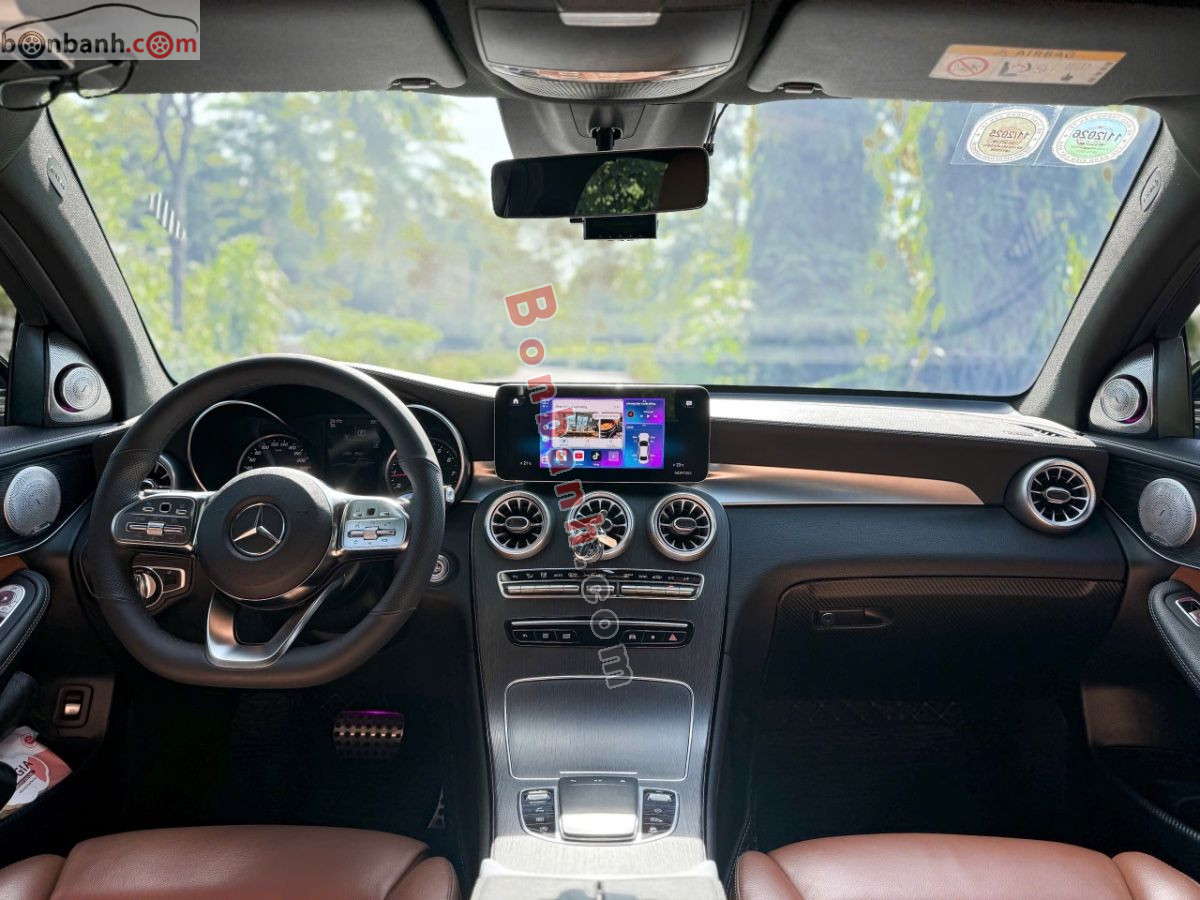 Bán ô tô Mercedes Benz GLC 300 4Matic Coupe - 2021 - xe cũ