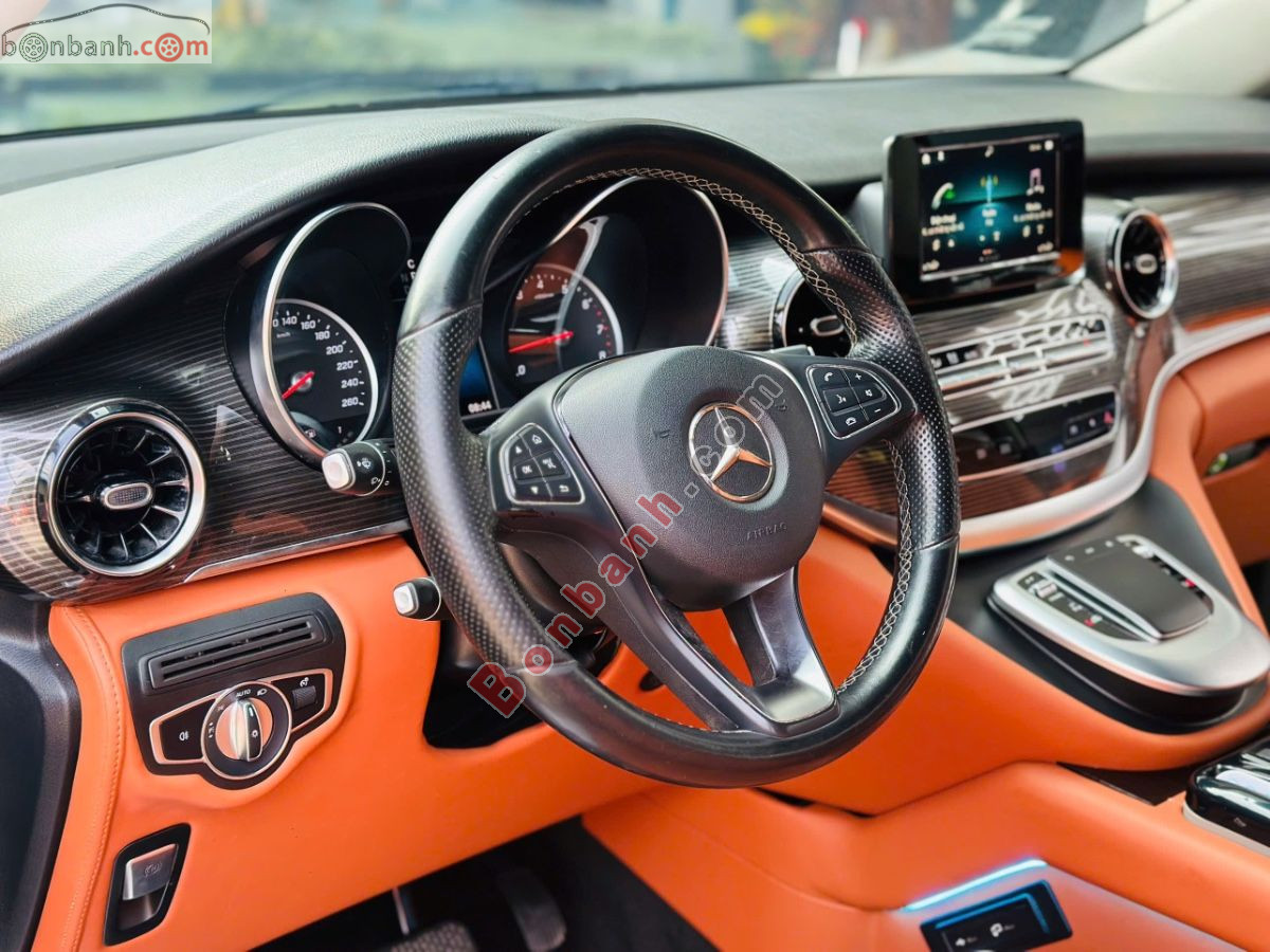Bán ô tô Mercedes Benz V class V250 Luxury - 2021 - xe cũ