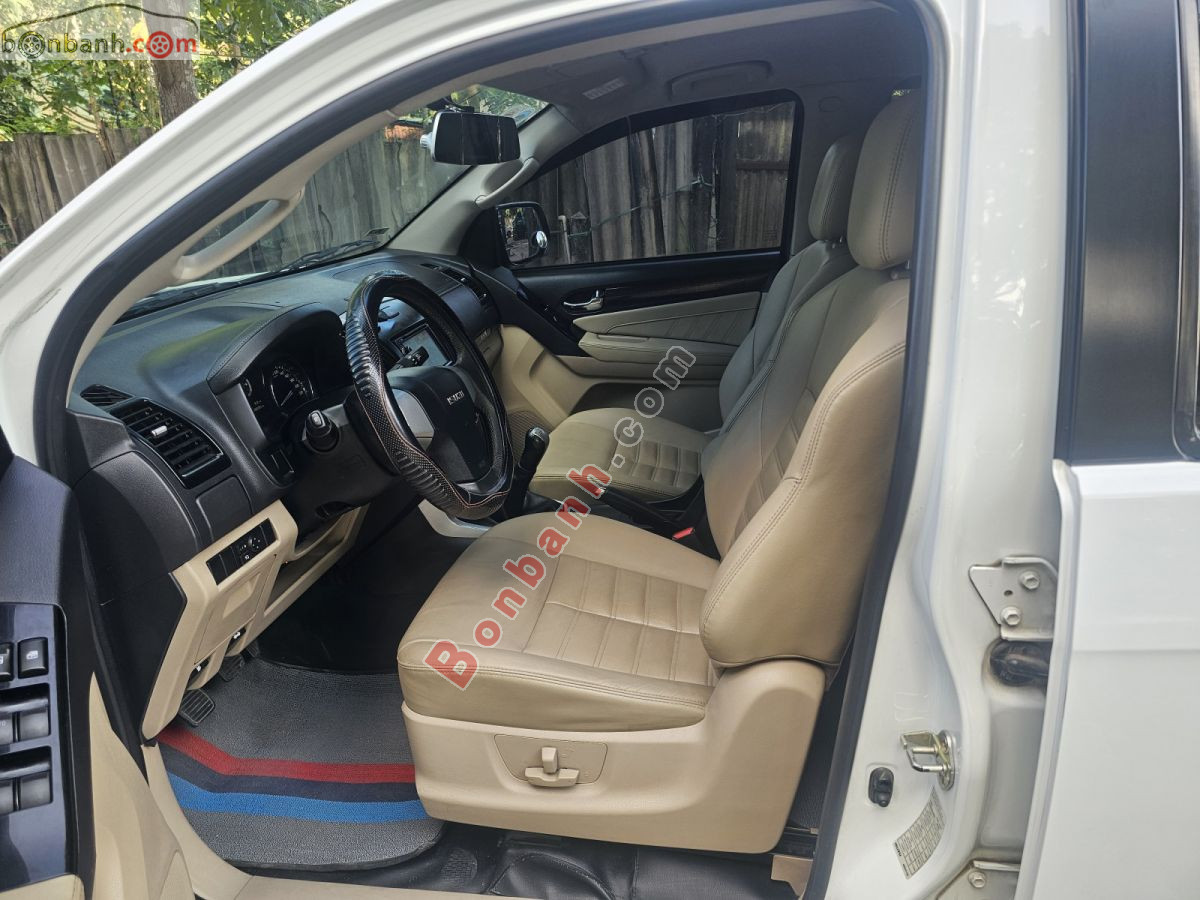 Bán ô tô Isuzu MU-X B7 1.9 4X2 MT - 2021 - xe cũ