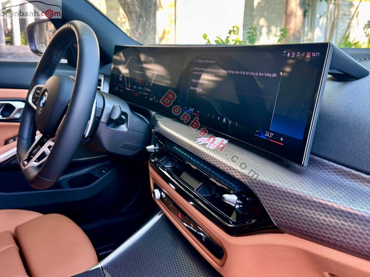 Bán ô tô BMW 3 Series 330i M Sport - 2025 - xe cũ