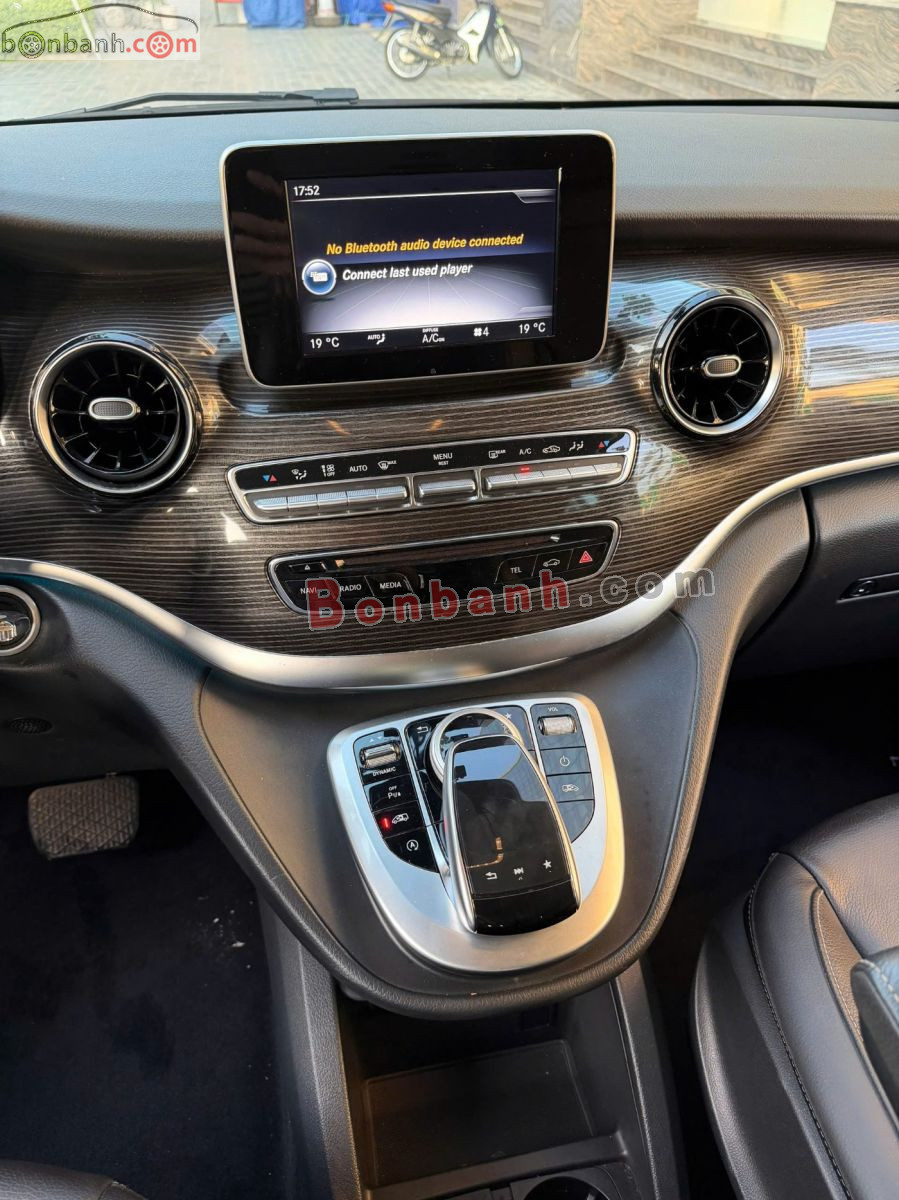 Bán ô tô Mercedes Benz V class V250 Luxury - 2019 - xe cũ