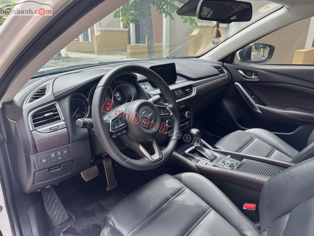 Bán ô tô Mazda 6 Premium 2.0 AT - 2021 - xe cũ