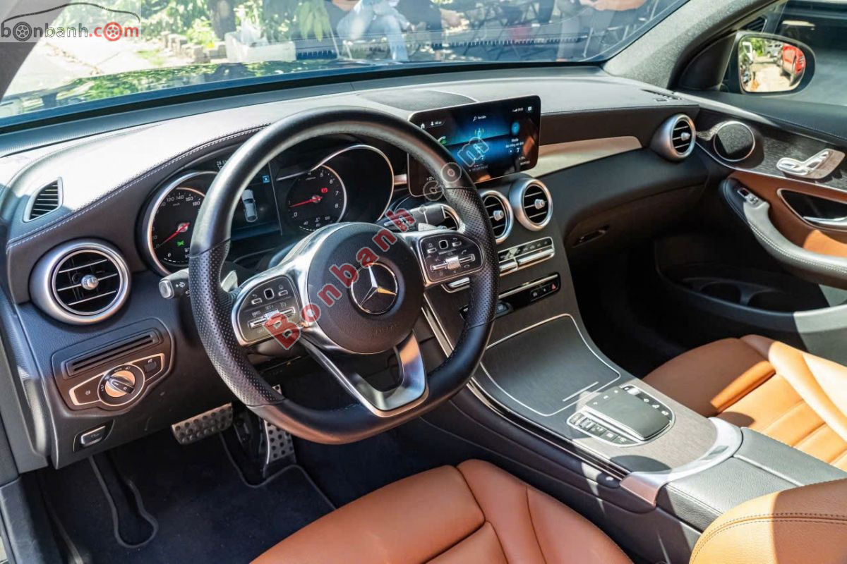 Bán ô tô Mercedes Benz GLC 300 4Matic Coupe - 2021 - xe cũ