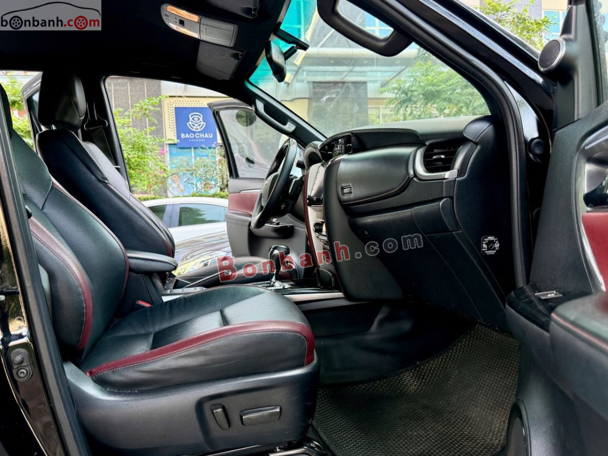 Bán ô tô Toyota Fortuner 2.4G 4x2 AT Legender - 2020 - xe cũ