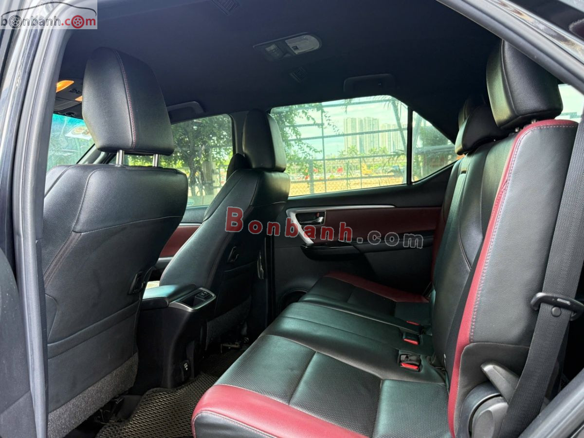 Bán ô tô Toyota Fortuner 2.4G 4x2 AT Legender - 2020 - xe cũ
