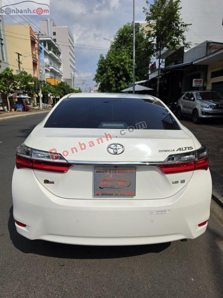 Bán ô tô Toyota Corolla altis 1.8G AT - 2018 - xe cũ